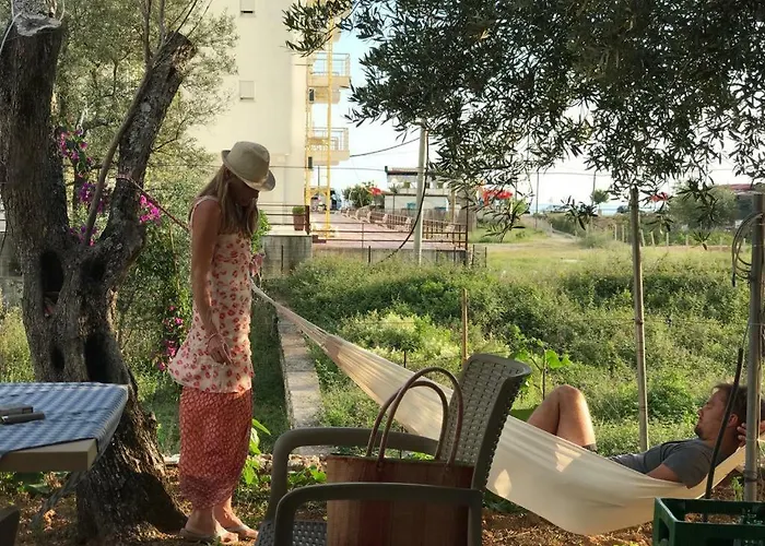 Solive Guest house Himare